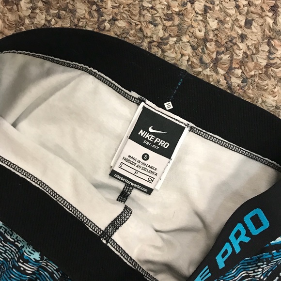 3 pairs joggers work out Nike under armor size sm - Picture 5 of 6